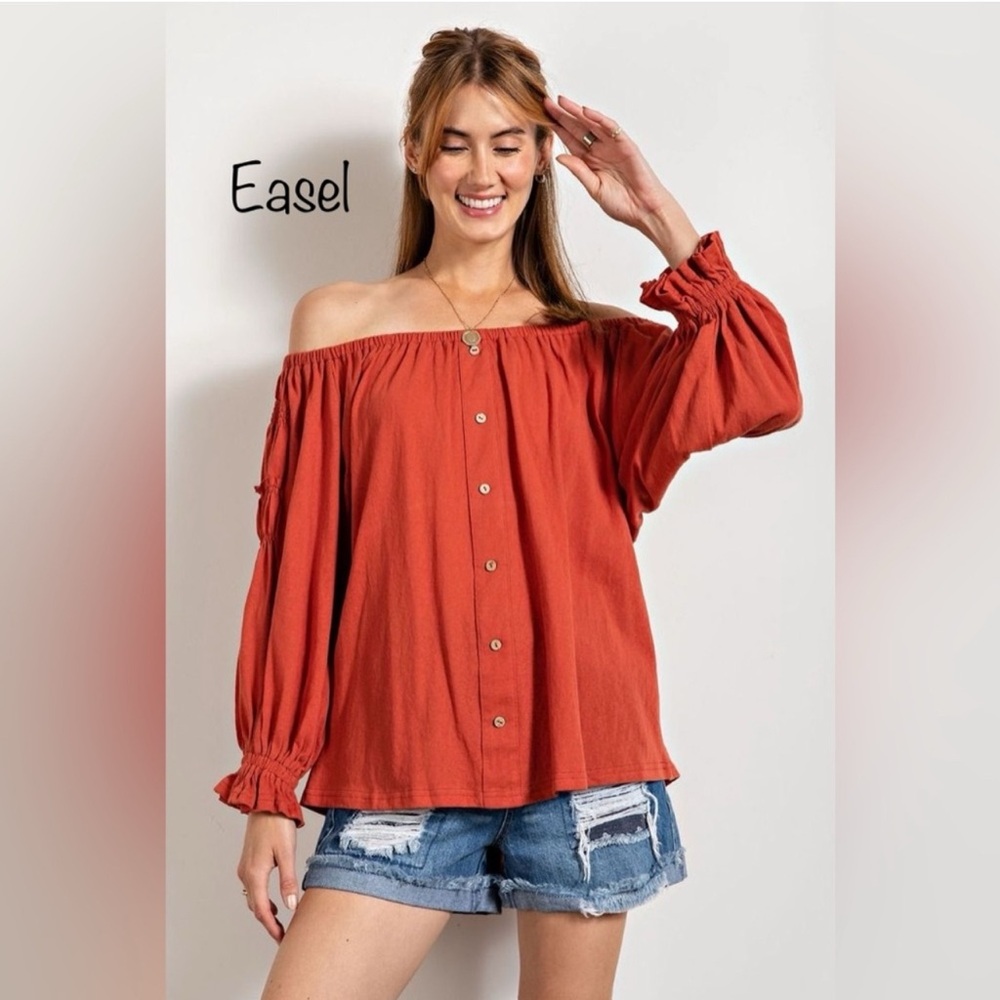 150 Easel Women's Off-Shoulder Buttoned Blouse in Rust